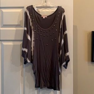 Tie dye gray and white loose blouse